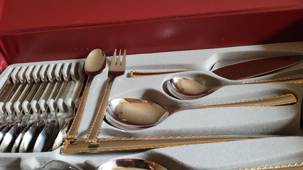 Zestaw sztućców  pozłacanych Solingen dla 12 osób