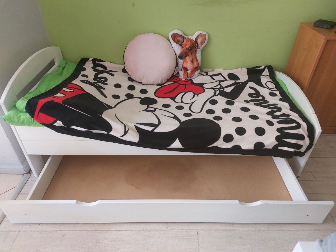 Łóżko dla dziecka lub nastolatka 180 x 80 z pojemnikiem na pościel