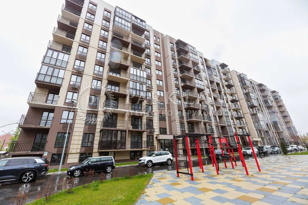 Продам 56м  Метрологічна Кришталеві Джерела