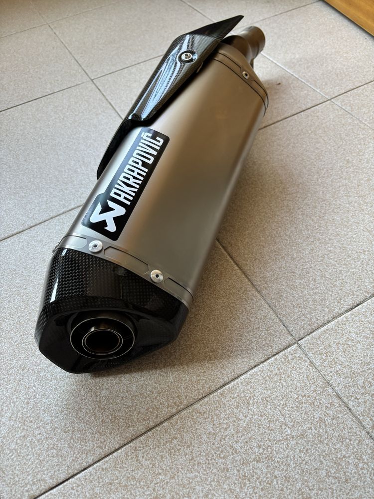 Ponteira Akrapovic - Honda XADV 750