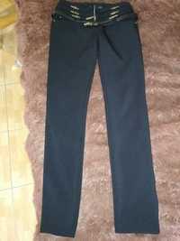 Продам женские чёрные тёплые штаны с поясом