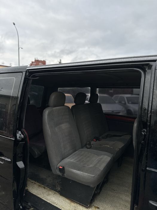 Mercedes Vito 2.3 diesel/8 osobowy/manual