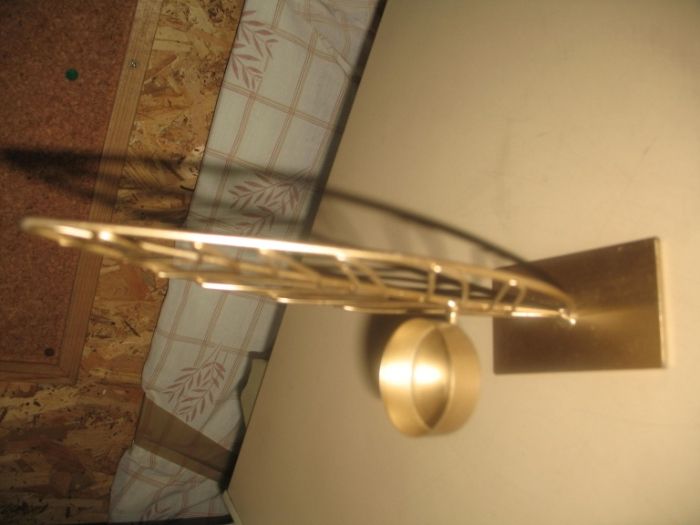 Vende suporte dourado para vela decorativa