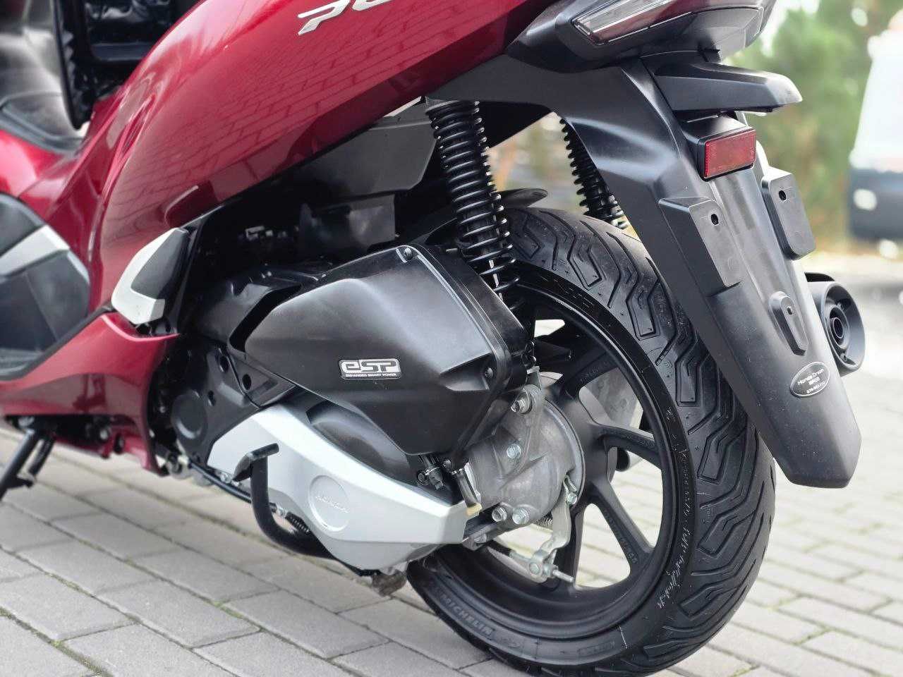 Скутер Honda PCX 150 KF30, З повним пакетом документів!