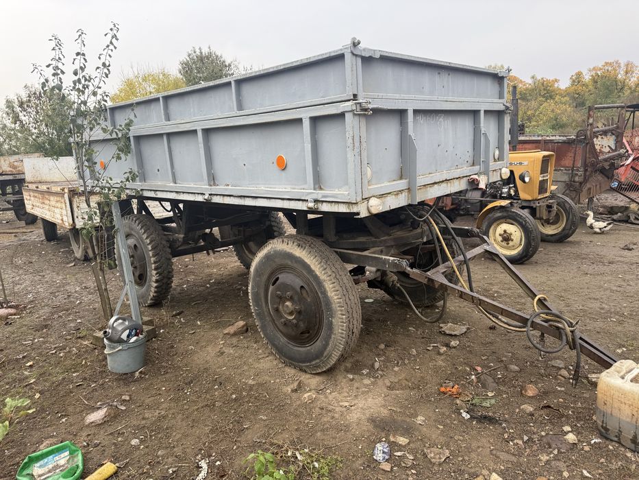 Przyczepa wywrotka d44 nakładki stan bdb