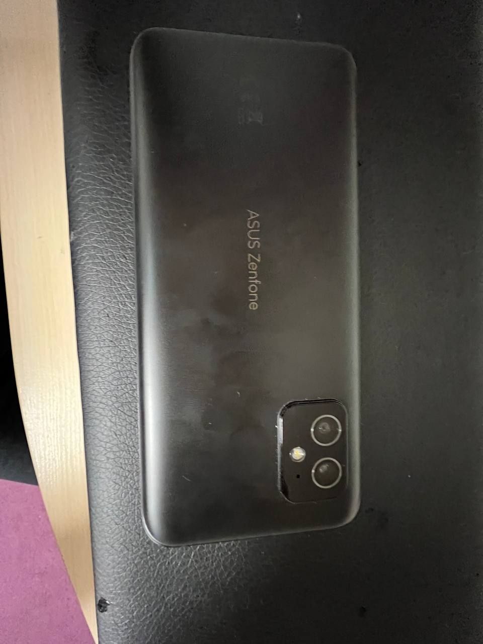 Продам Asus Zenfone 8 8/256