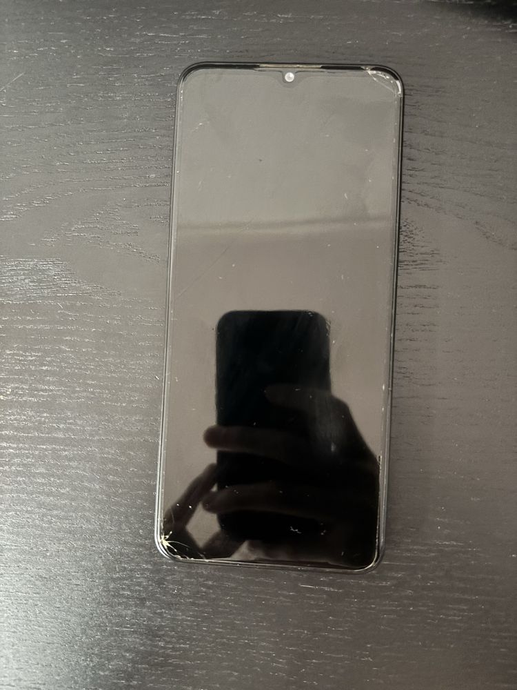 Alcatel 6025D 1s