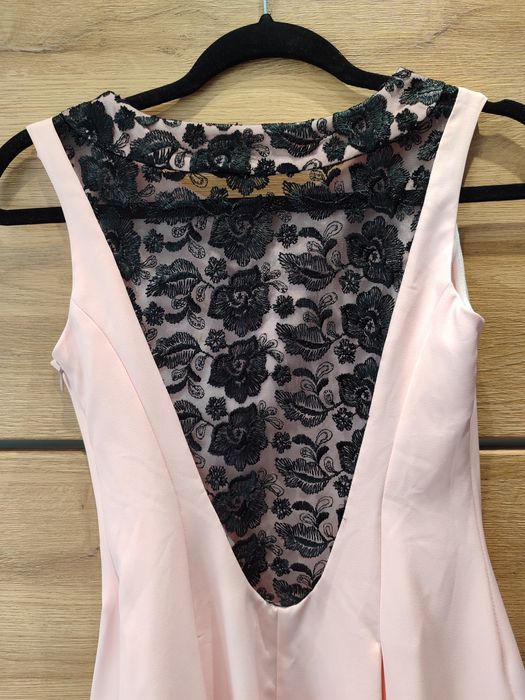 Piękna sukienka na komunię, wesele czy inną okazję r. 36