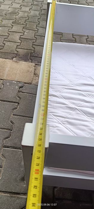 Sprzedam łóżko pojedyncze dziecięce.