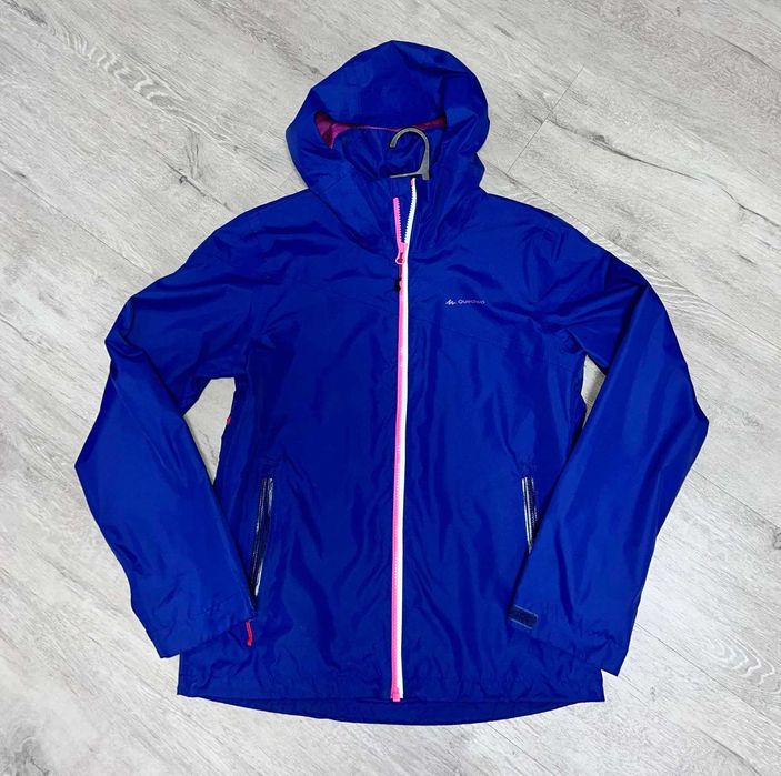 вітровка на дівчинку Quechua розмір хs-s