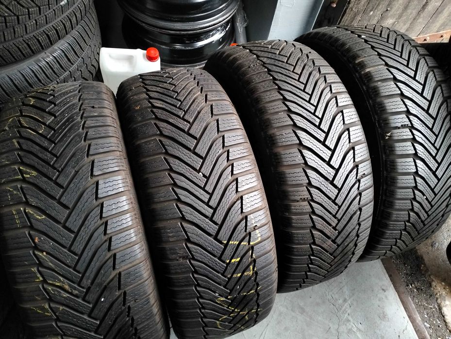 225/50r17 Michelin Alpin6 2023rok Demo
