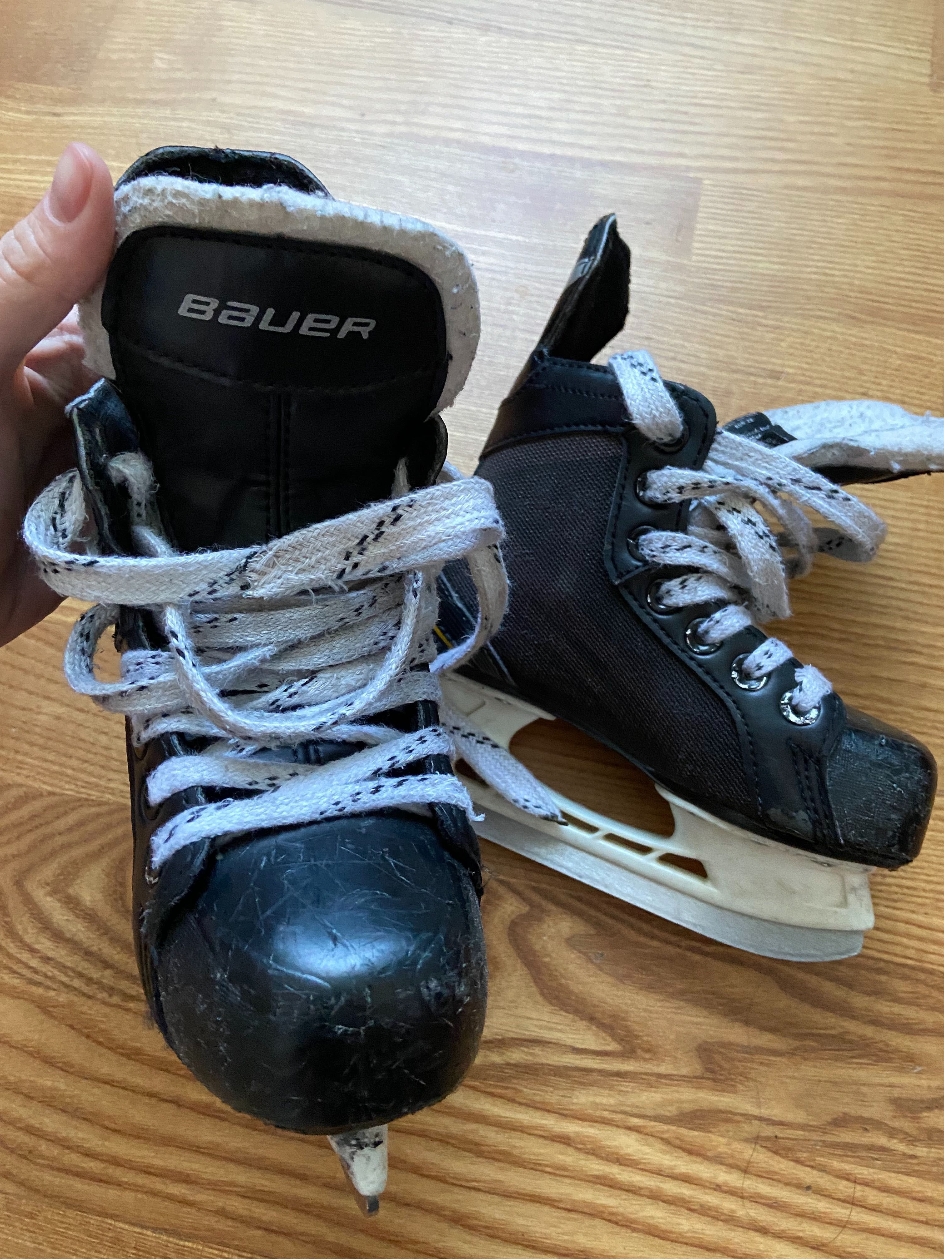 Продам детские коньки Bauer