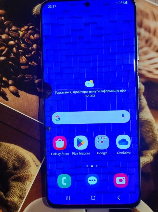 Продам телефон samsung s20