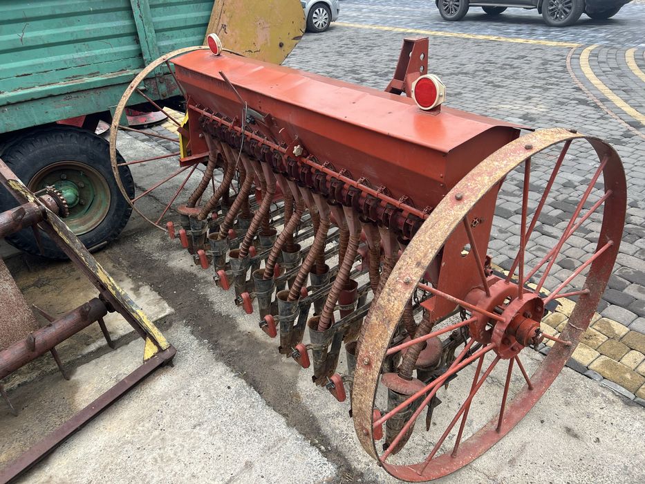 Сівалка Metprozet на 17 лійок, стан ідеал