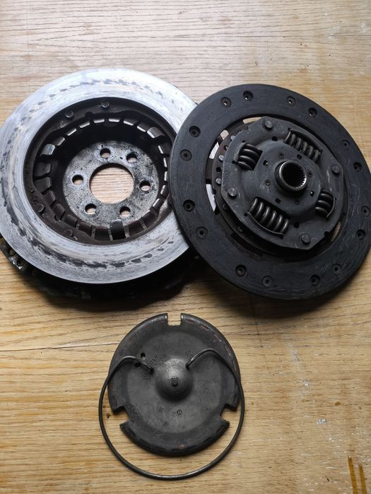 Шкода Октавия Тур 1.6 сцепление в сборе