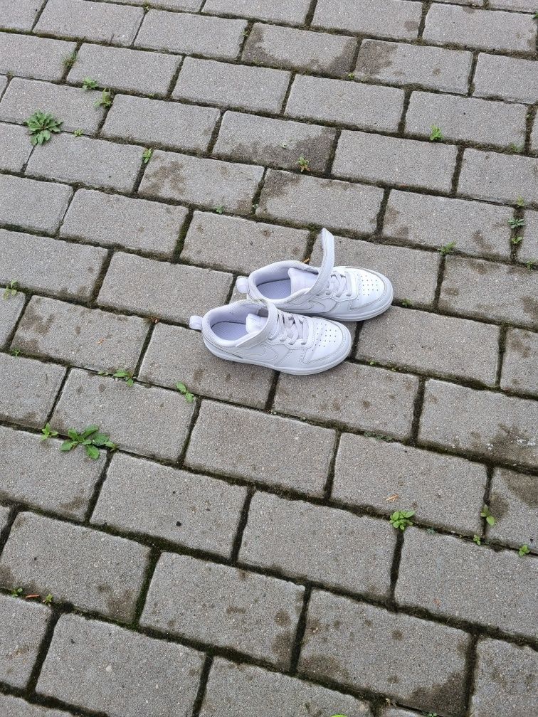Buty dziecięce Nike 29,5 białe