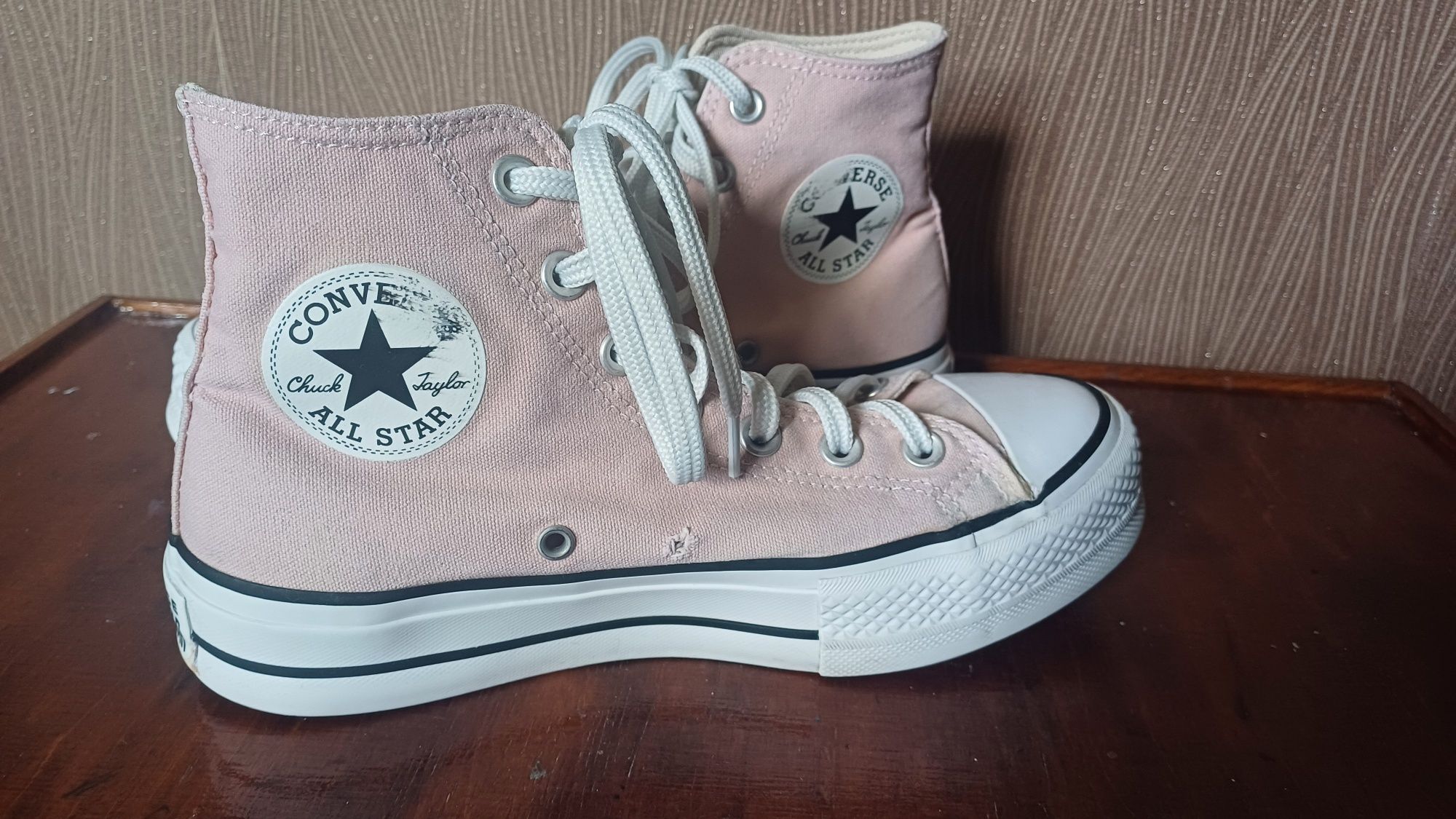 Конверси оригінальні рожеві converse all star