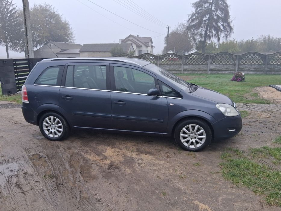 Opel Zafira B 1.8 benzyna/Gaz