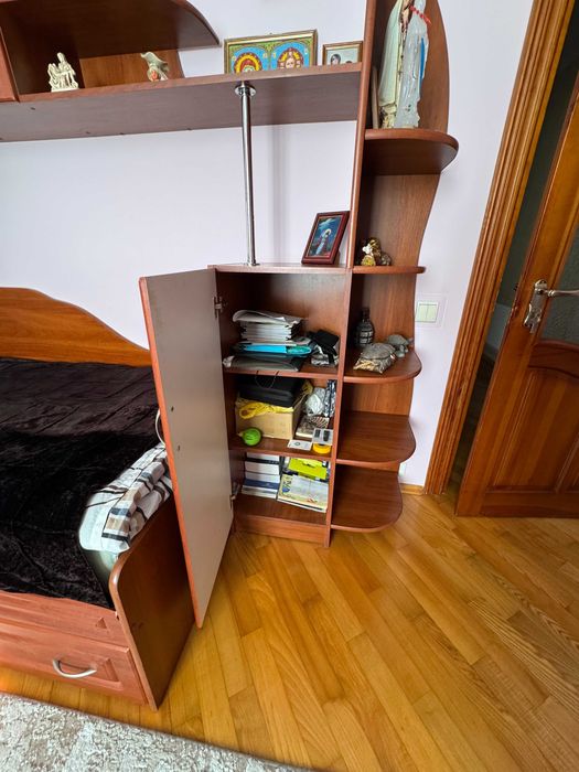 Комплект шафи з ліжком (як нове)