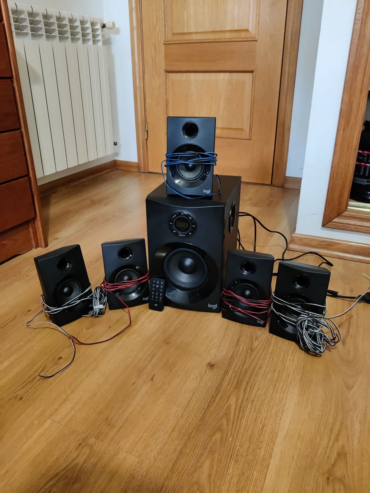 Logitech Z607 Sistema de Som Surround 5.1