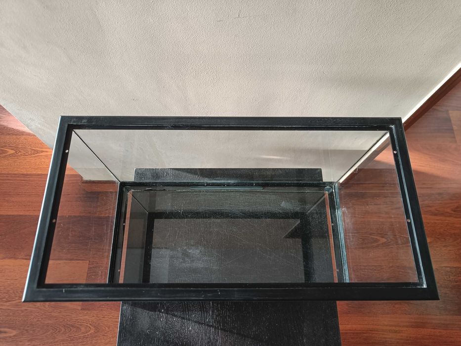 Aquário com acessórios