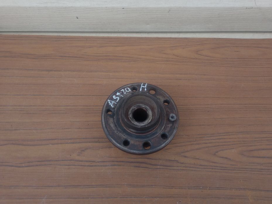 Ступиця Astra G/H/Zafira/Vectra/Omega/Nubira/Golf/Passat/BMW E36