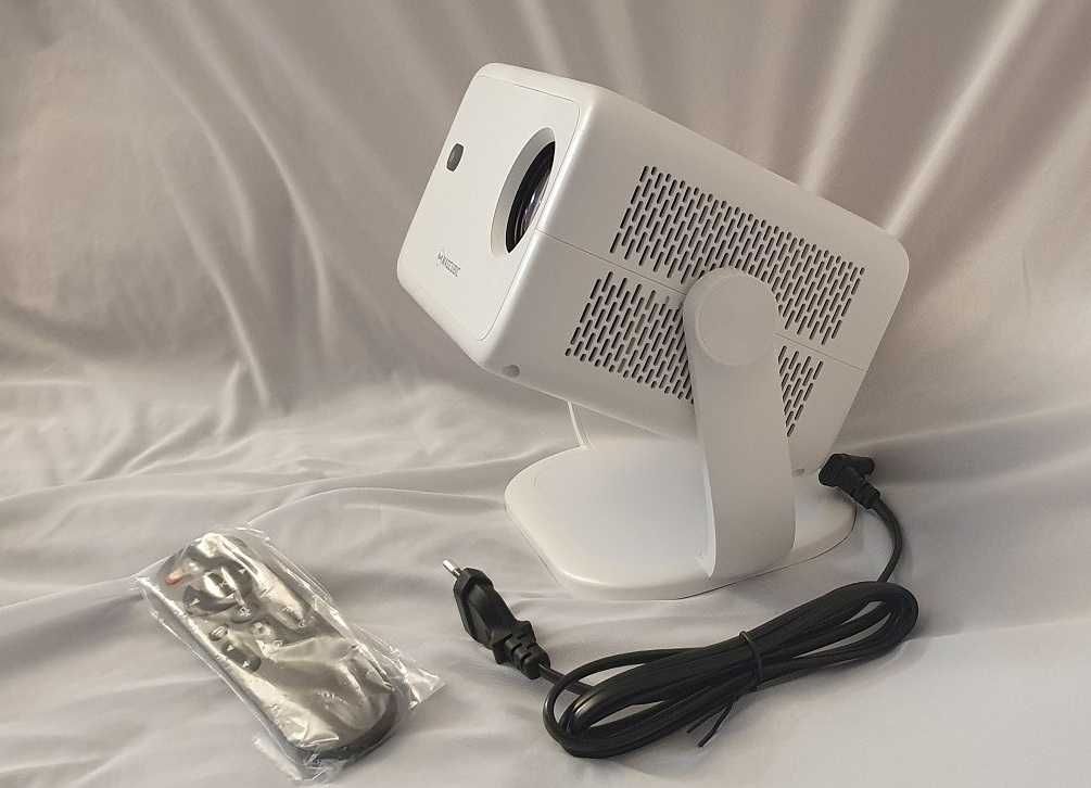 Projektor Magcubic L018