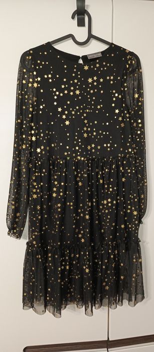 Sukienka świąteczna w gwiazdki,tiulowa r.158