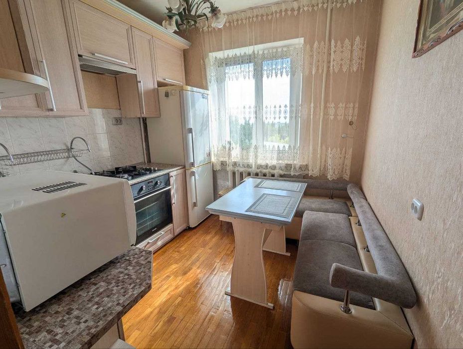 Оренда 2х кімн квартира вул. Млинівська, ювілейний