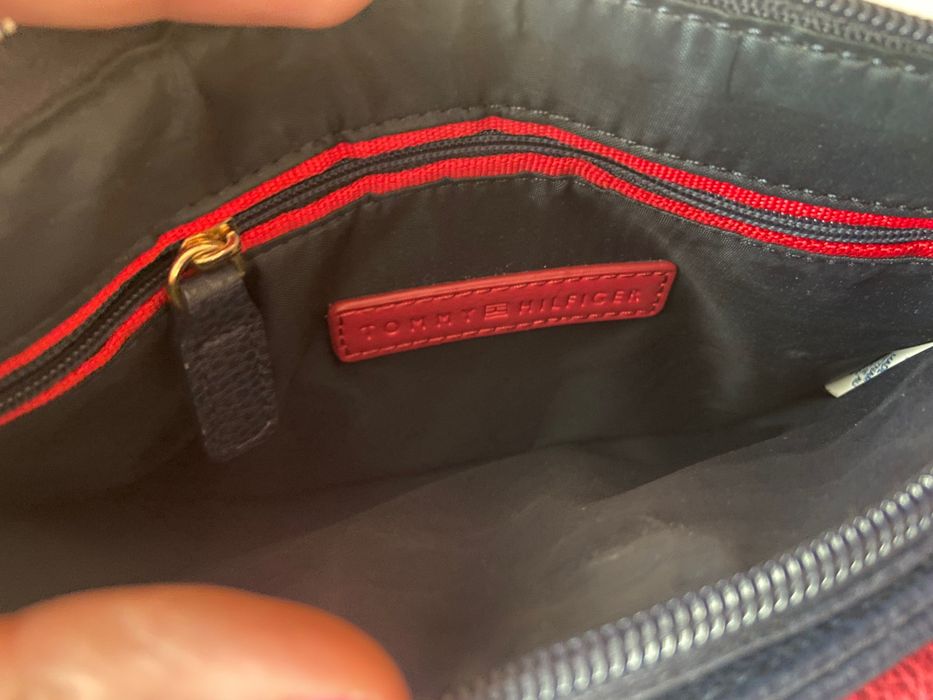 Torebka listonoszka oryginalna Tommy Hilfiger CENA DO KOŃCA WEEKENDU!