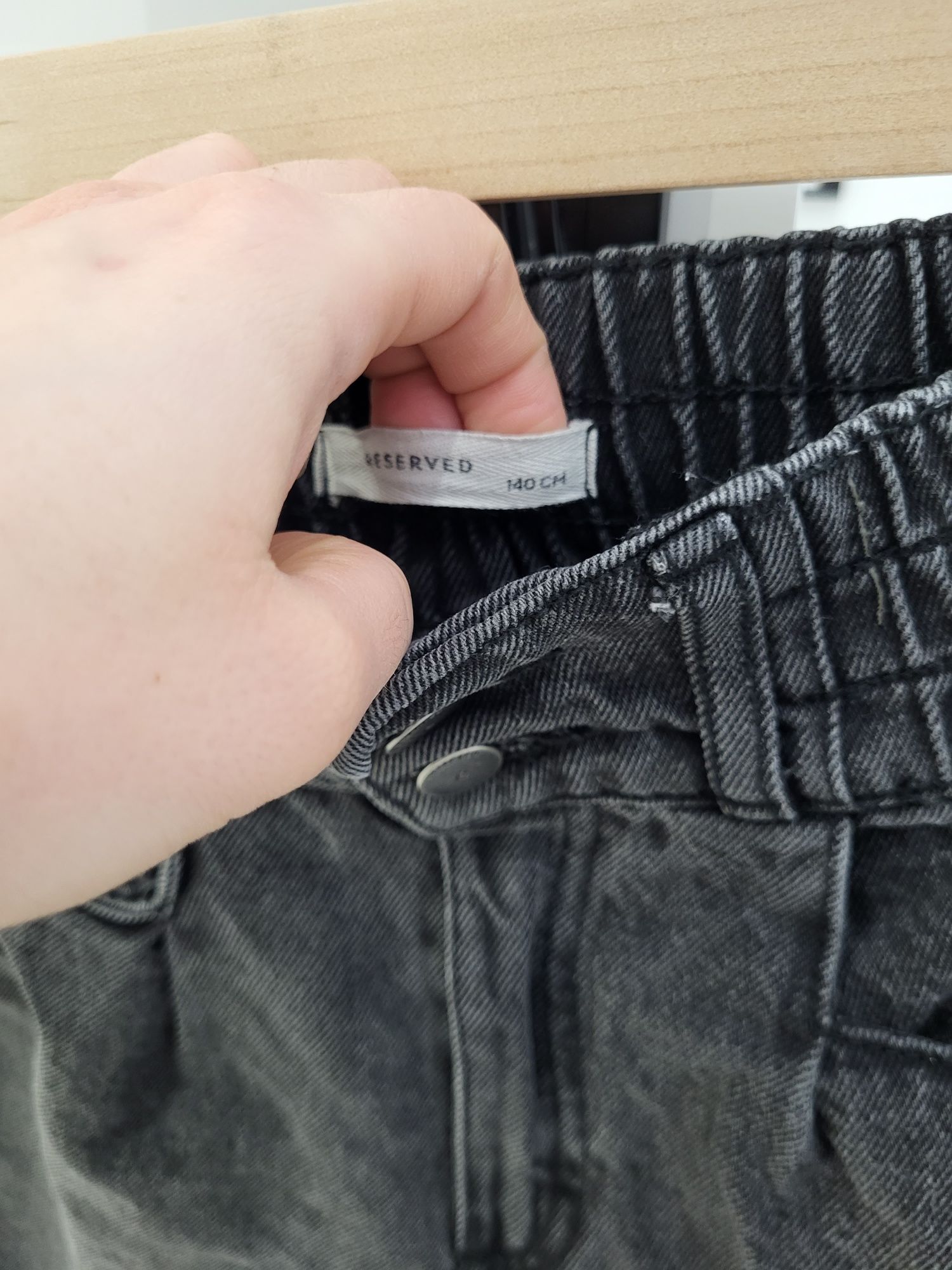 Spodnie Reserved 140 jeansy dżinsy rozszerzane cargo joggersy wide leg