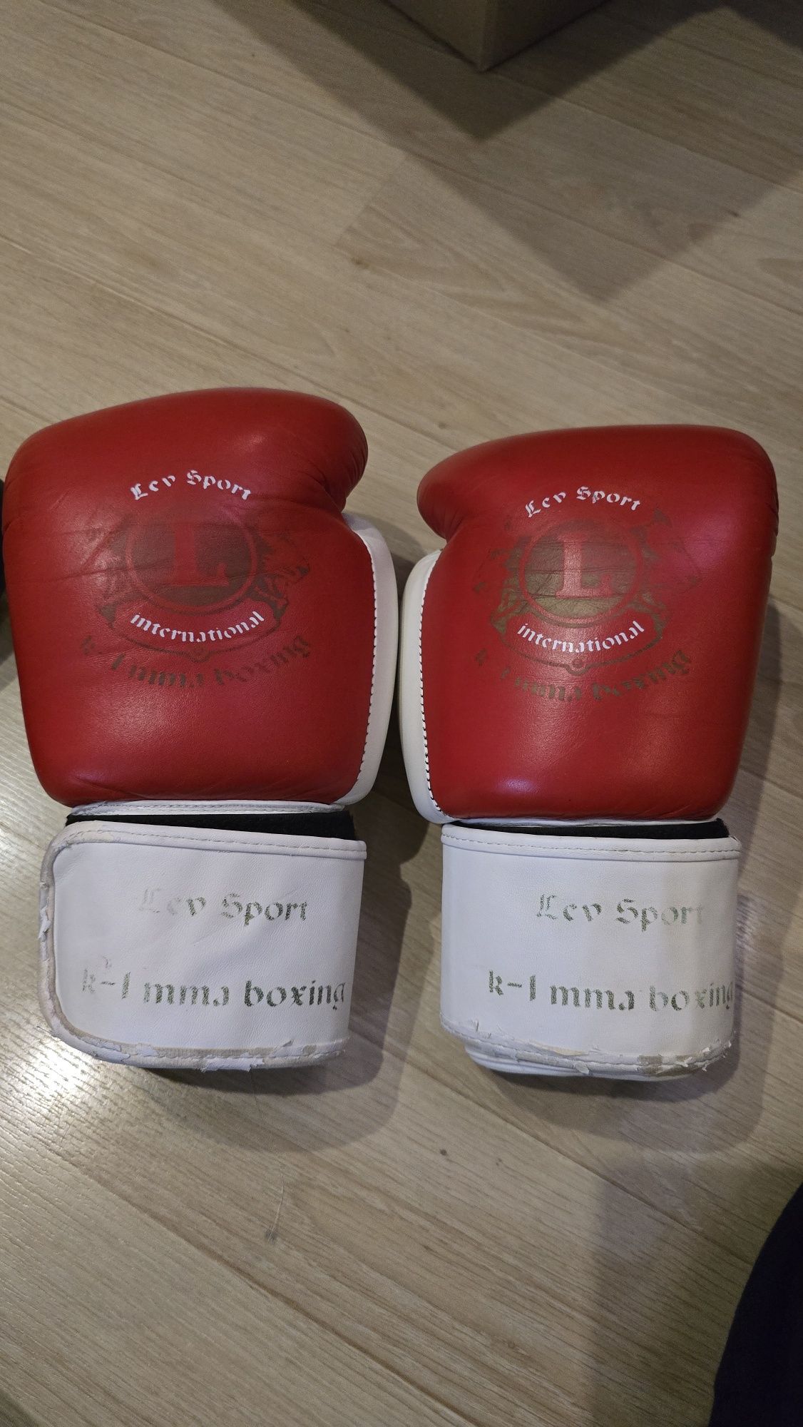 Перчатки боксерські  level sport розмір 10
