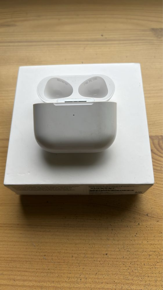 Sluchawki bezprzewodowe do iPhone z Magsafe
