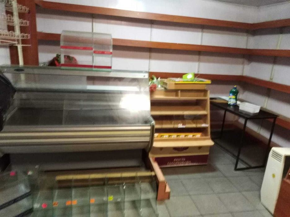 продам  комерційне приміщення (3725)