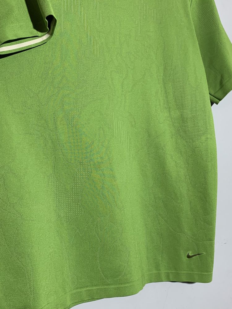 Спортивна Футболка Nike