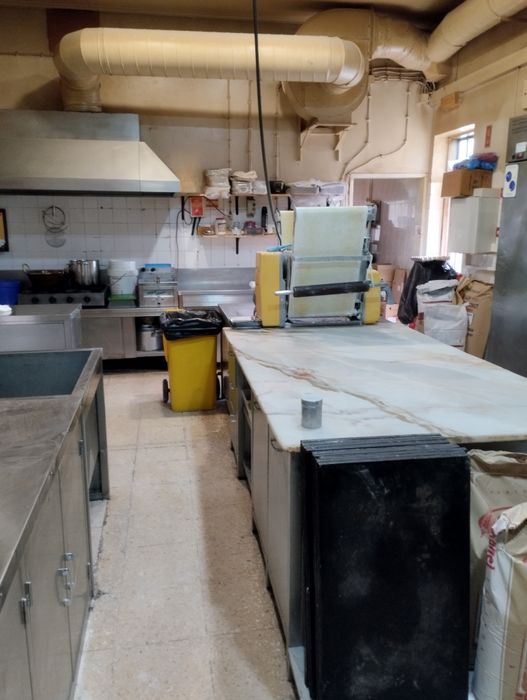 Vendo parte de sosiadade de pastelaria e padaria com fabrico próprio