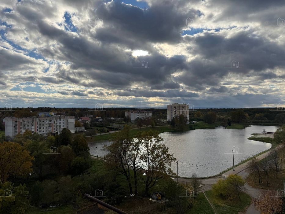 Видова квартира біля озера. Моршин