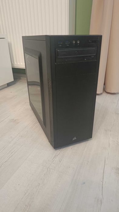 Komputer stacjonarny do gier. RX 6600 XT, Ryzen 5 5600, 16GB RAM