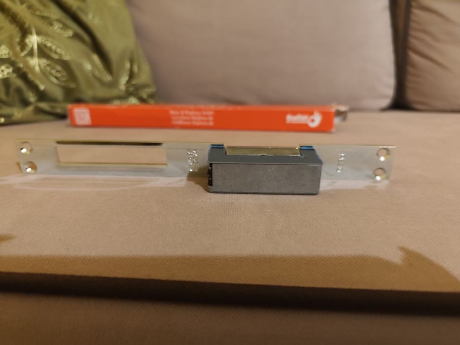 Elektryczny otwieracz drzwi zamek peso 6-12 v