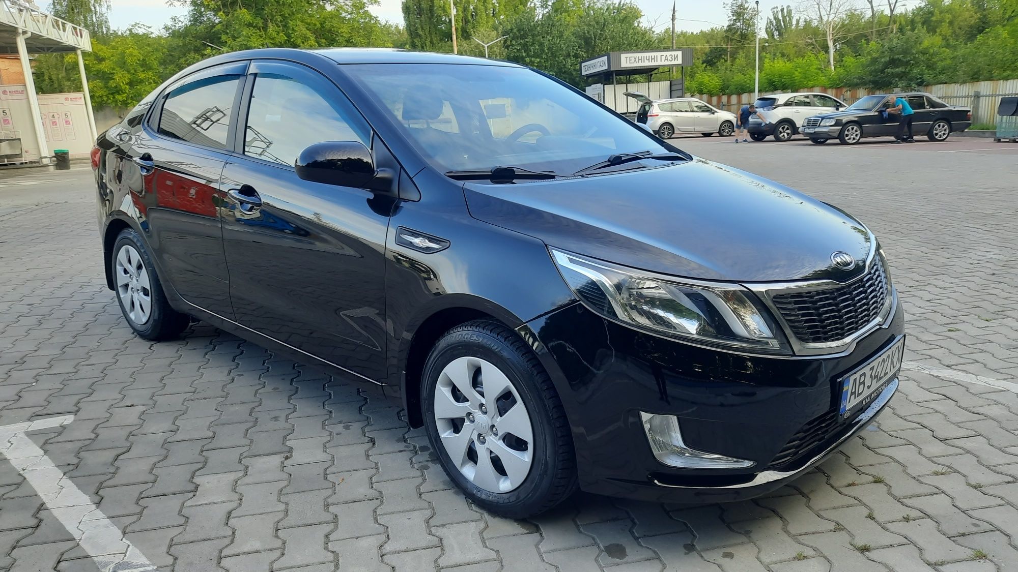 Kia Rio  2013 автомат