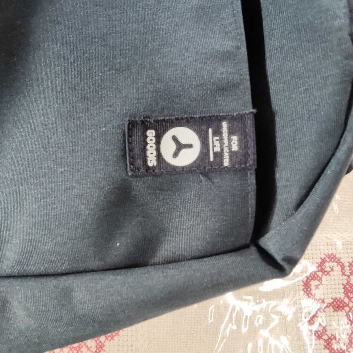 Mochila GOODIS Livelihood 2.0 (Universal - 15.6'' - AZUL)