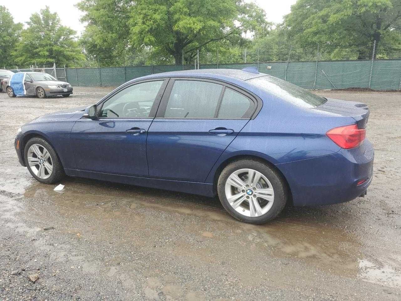 BMW 328 XI SULEV 2016 року