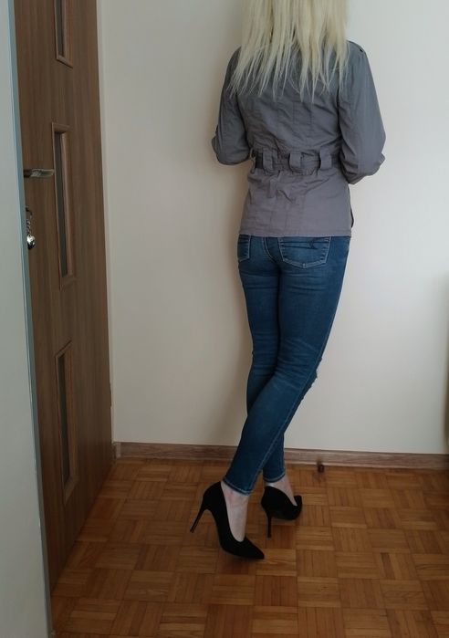 CUDOWNY zestaw żakiet kurtka zatrzaski szara+ spodnie jeans granat S M