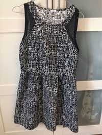 Vestido preto e branco