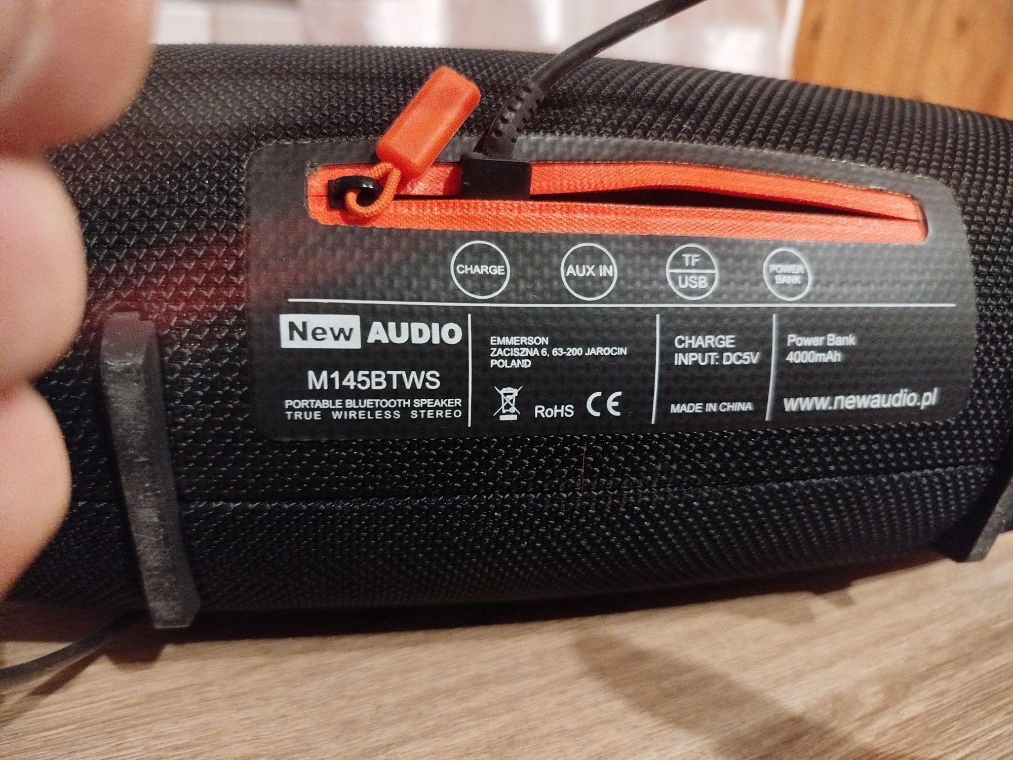 Sprzedam głośnik bluetooth