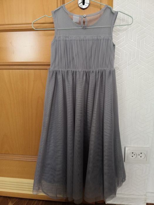 Платье на девочку LINDEX  122-128 см