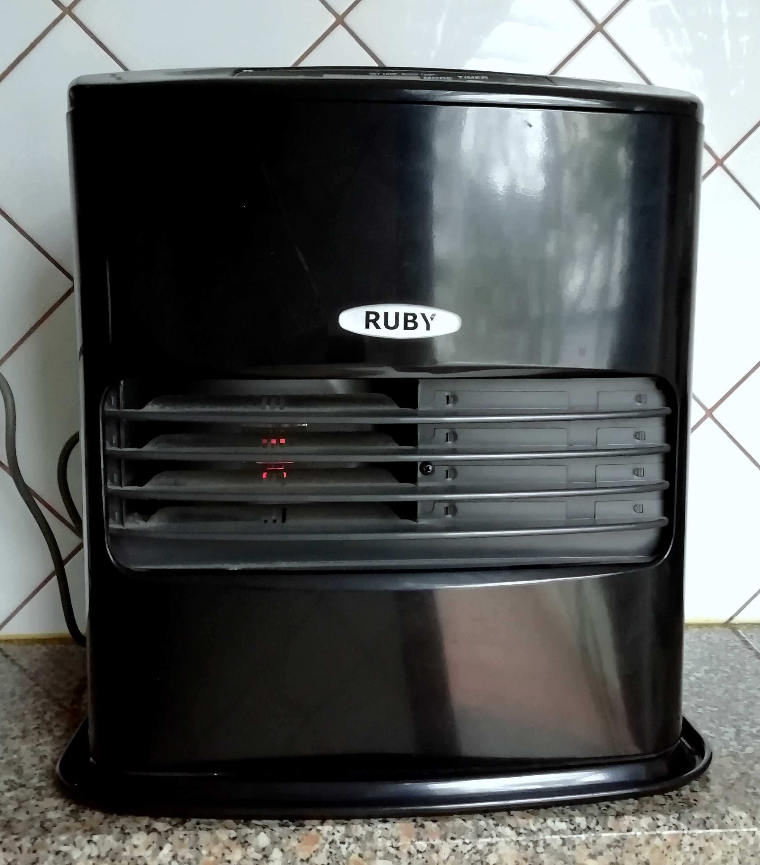 Aquecedor a parafina Ruby SRE 300 CE