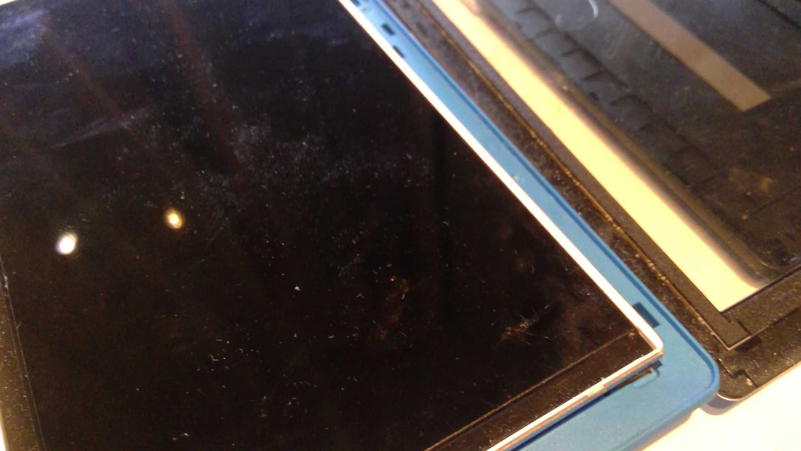 Tablet Lenovo TB3-710I 7" 1 GB / 8 GB L32