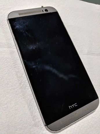 Smartphone HTC One M8 - 16GB - Cinza Gunmetal (desbloqueado), DEFEITO.