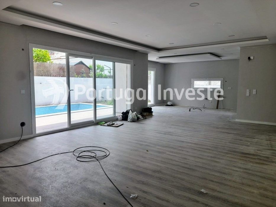 Moradia Isolada Térrea T5 com Piscina - Azeitão